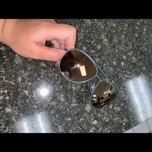 Prada Aviator sunglasses!!